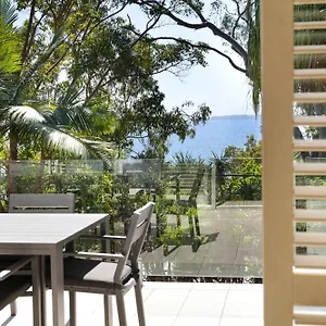 Kareka, Little Cove Serenity With Pool Holiday home
