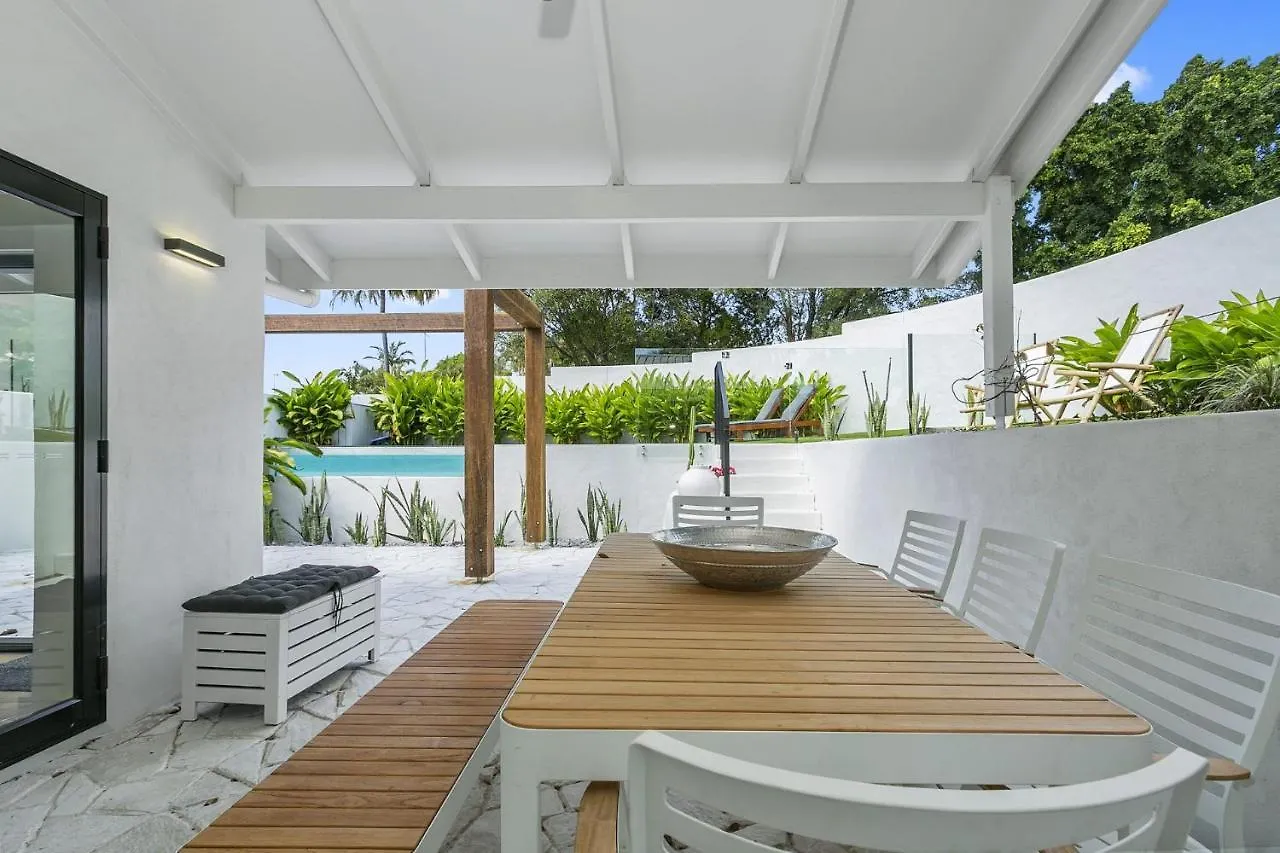 Holiday home 6 Currawong Street Noosa Heads Villa
