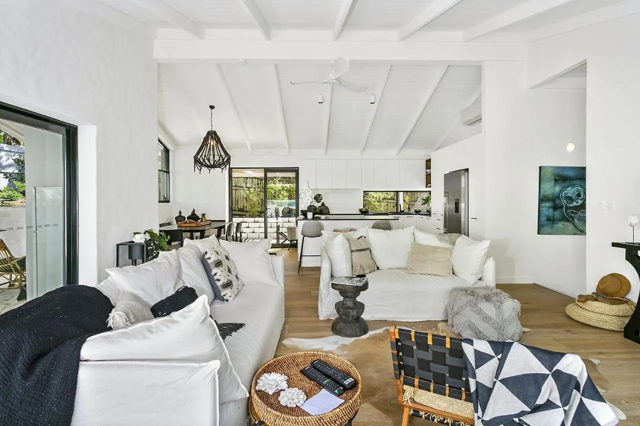 Holiday home 6 Currawong Street Noosa Heads Villa